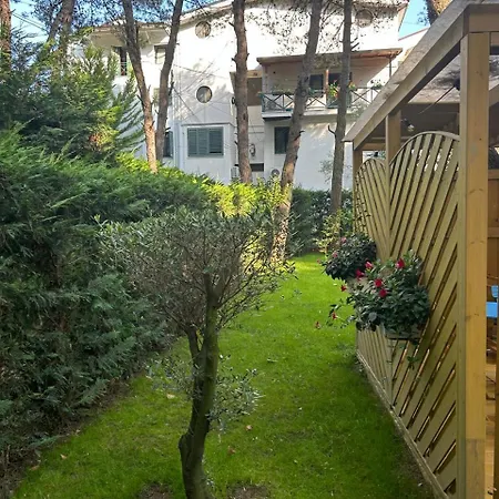 Seaside Garden Oasis شقة *